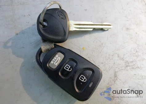 2017 Hyundai Elantra Se из США, поврежденный, VIN KMHD84LF4HU161937